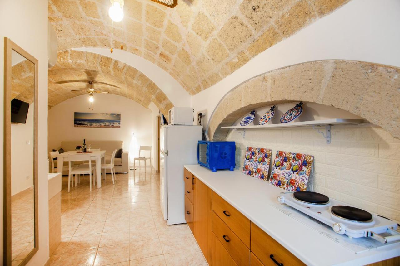 Monopoli Heartbeat - Apartment 200M From Sea Exterior foto