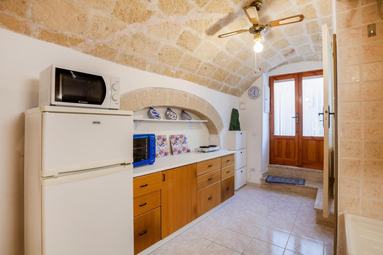 Monopoli Heartbeat - Apartment 200M From Sea Exterior foto
